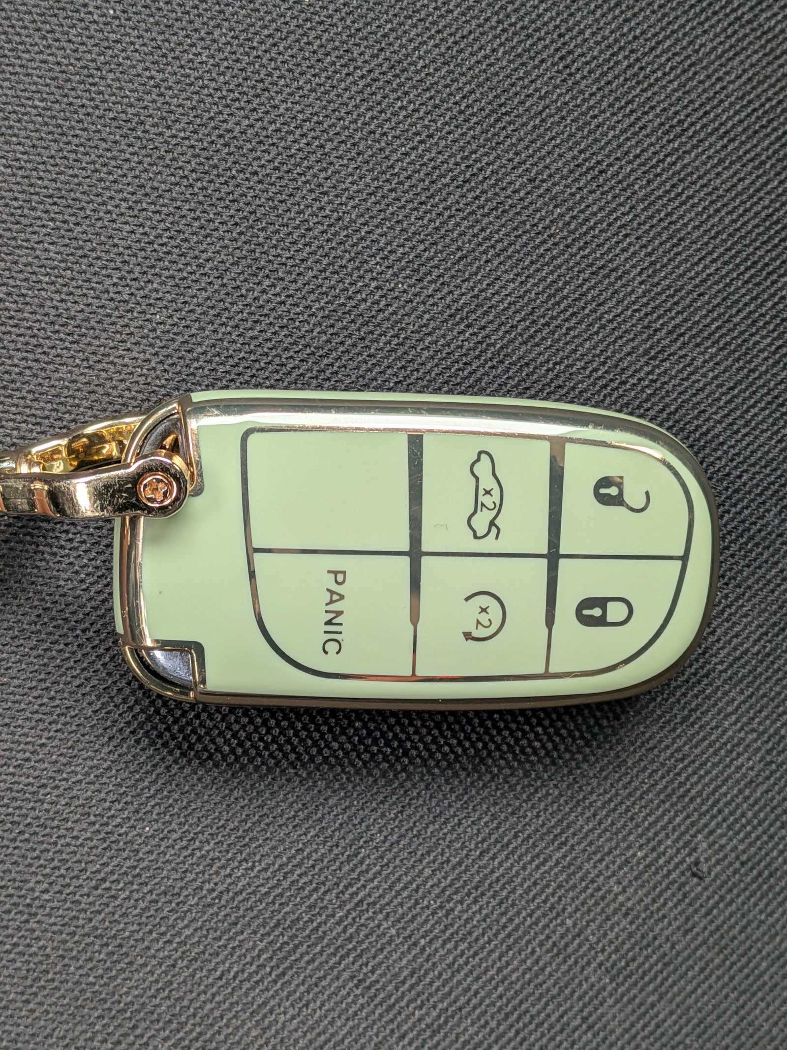 Thumbnail: 2018 Jeep Renegade - 31