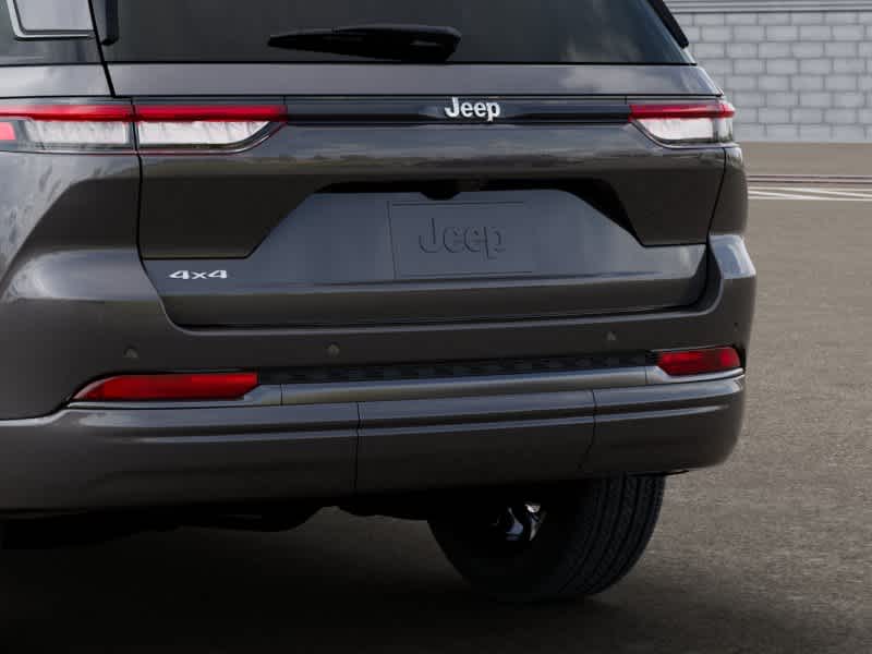 Thumbnail: 2026 Jeep Grand Cherokee - 13