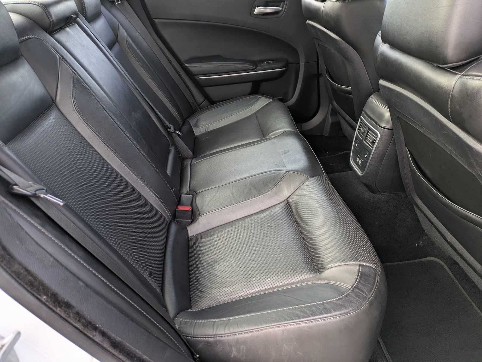 Thumbnail: 2020 Dodge Charger - 20