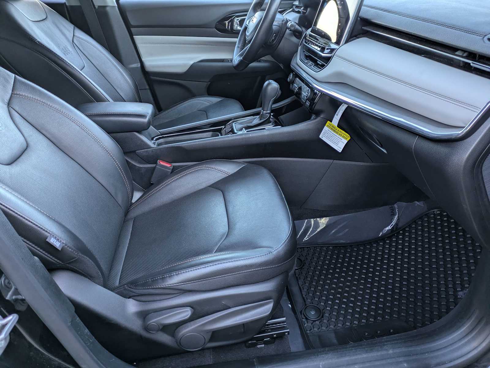 Thumbnail: 2022 Jeep Compass - 19