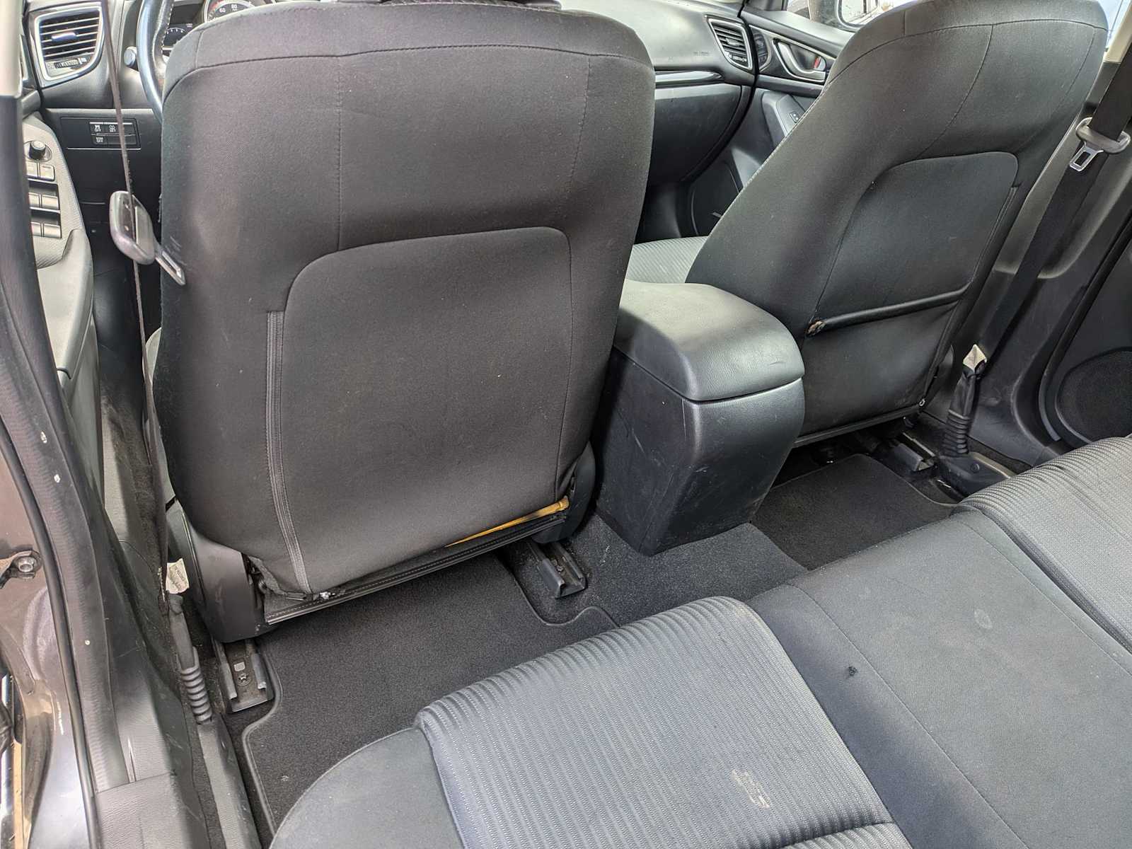 Thumbnail: 2016 Mazda Mazda3 - 17