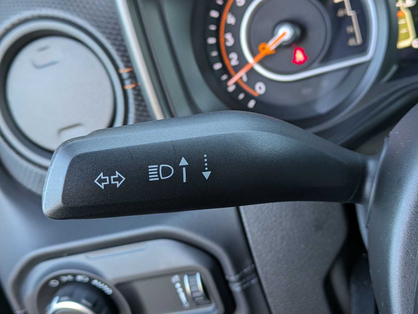 Thumbnail: 2024 Jeep Gladiator - 23