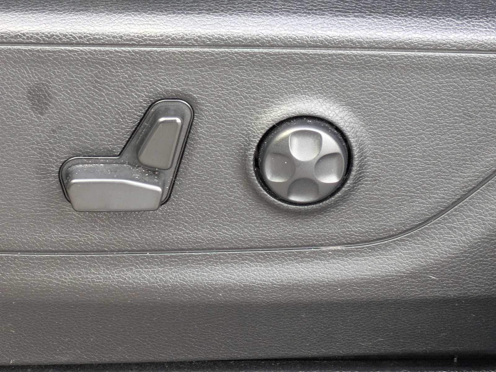 Thumbnail: 2021 RAM 1500 - 16