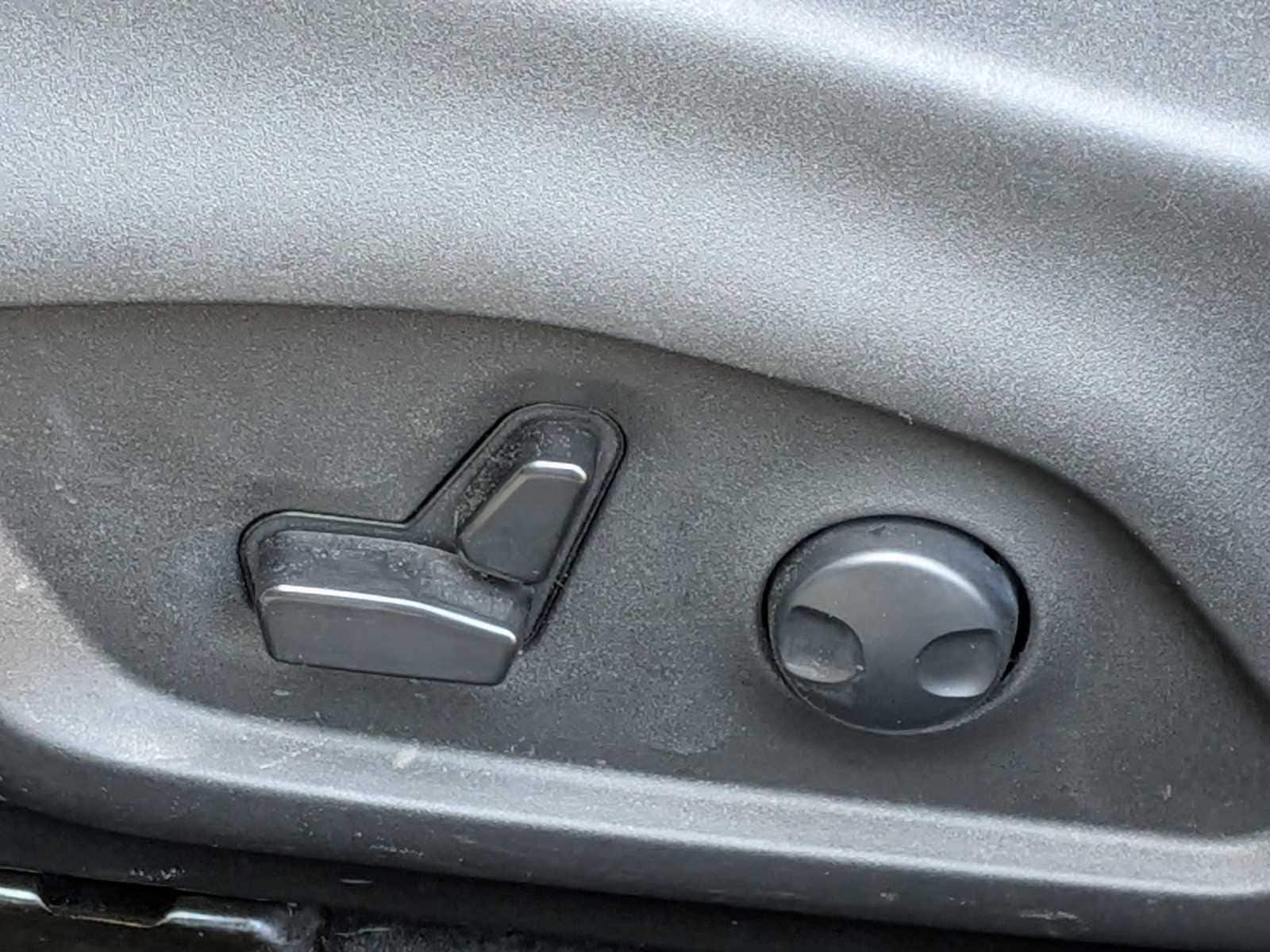 Thumbnail: 2024 Jeep Compass - 16