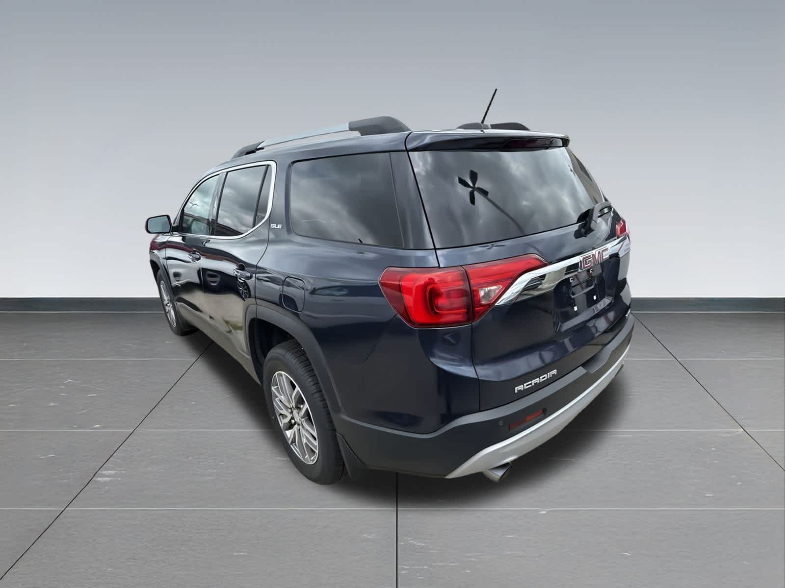 2018 Gmc Acadia SLE photo 4