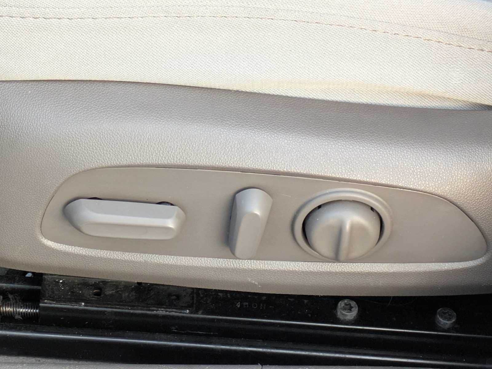 Thumbnail: 2020 Chevrolet Malibu - 15