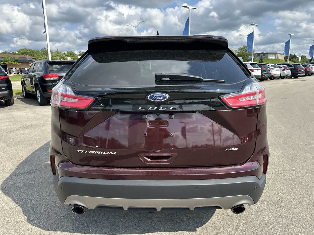 Thumbnail: 2021 Ford Edge - 4