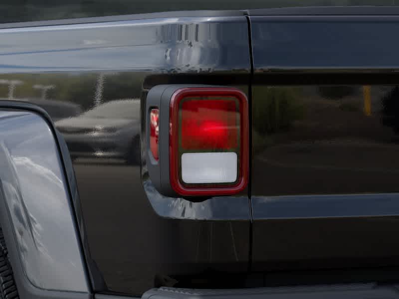 Thumbnail: 2026 Jeep Gladiator - 9