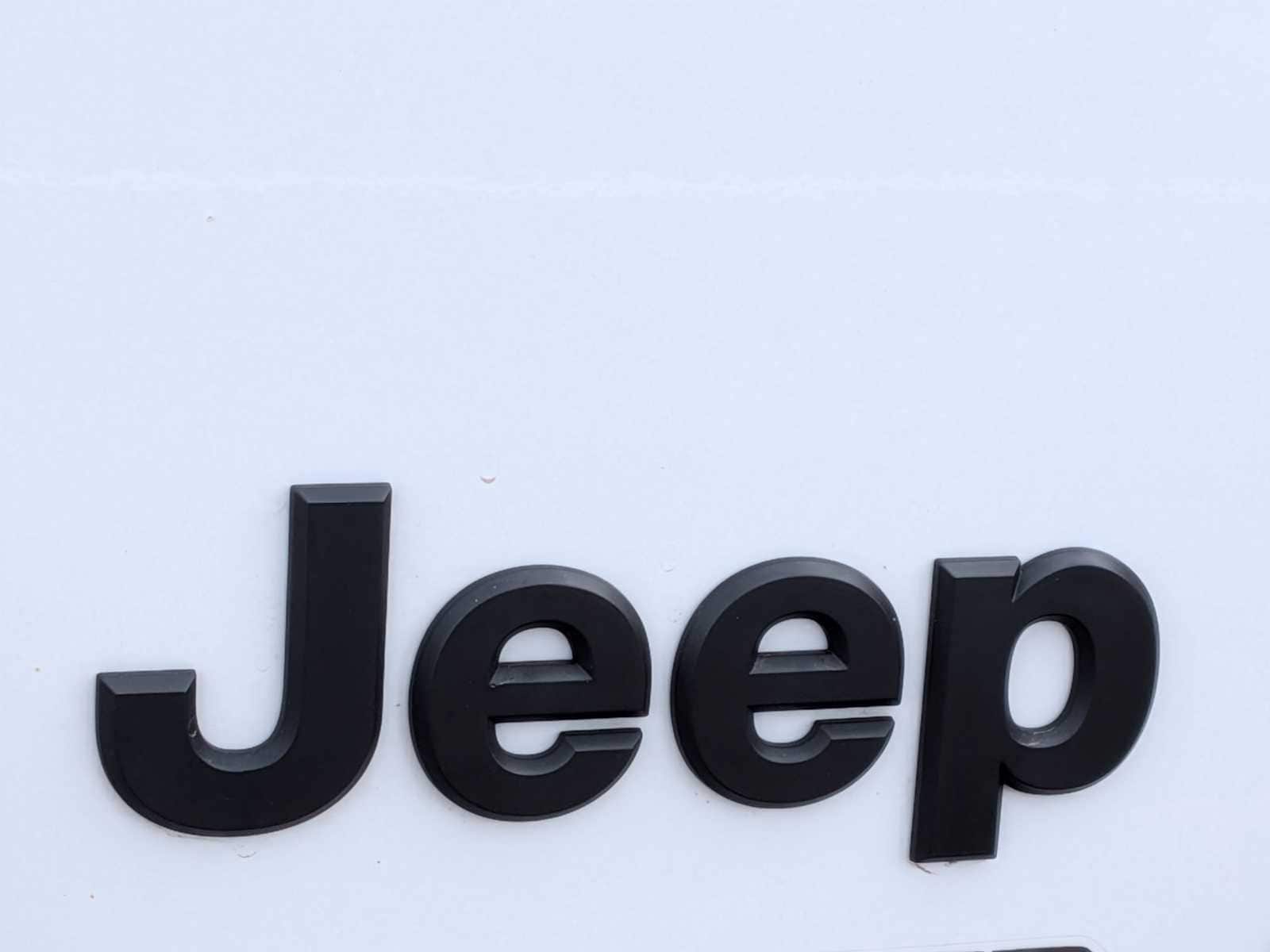 Thumbnail: 2022 Jeep Wrangler - 12