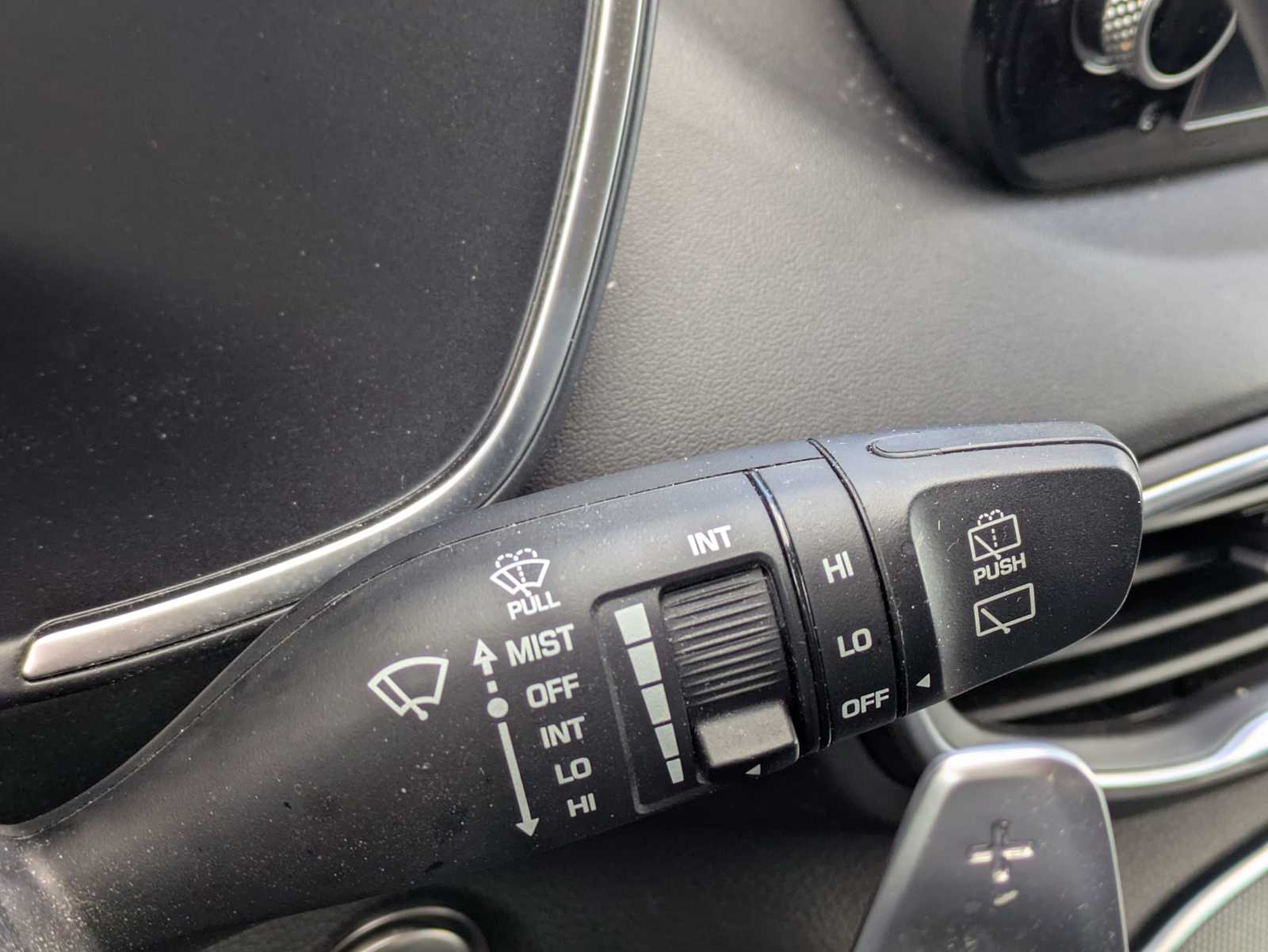Thumbnail: 2022 Hyundai Santa Fe - 24
