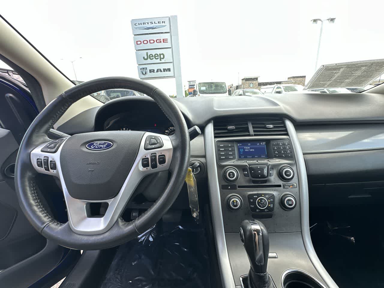 Thumbnail: 2014 Ford Edge - 19