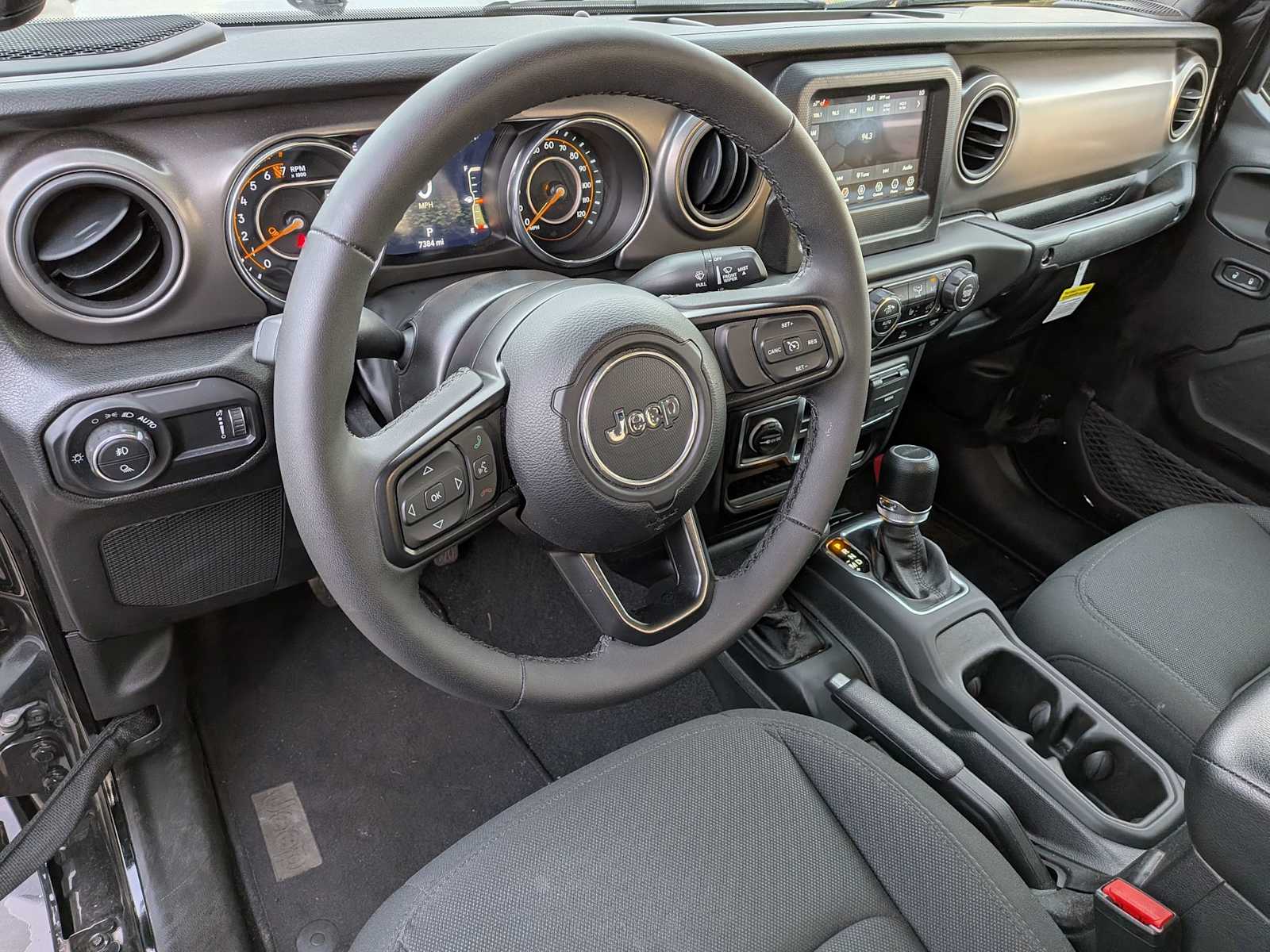 Thumbnail: 2023 Jeep Gladiator - 2