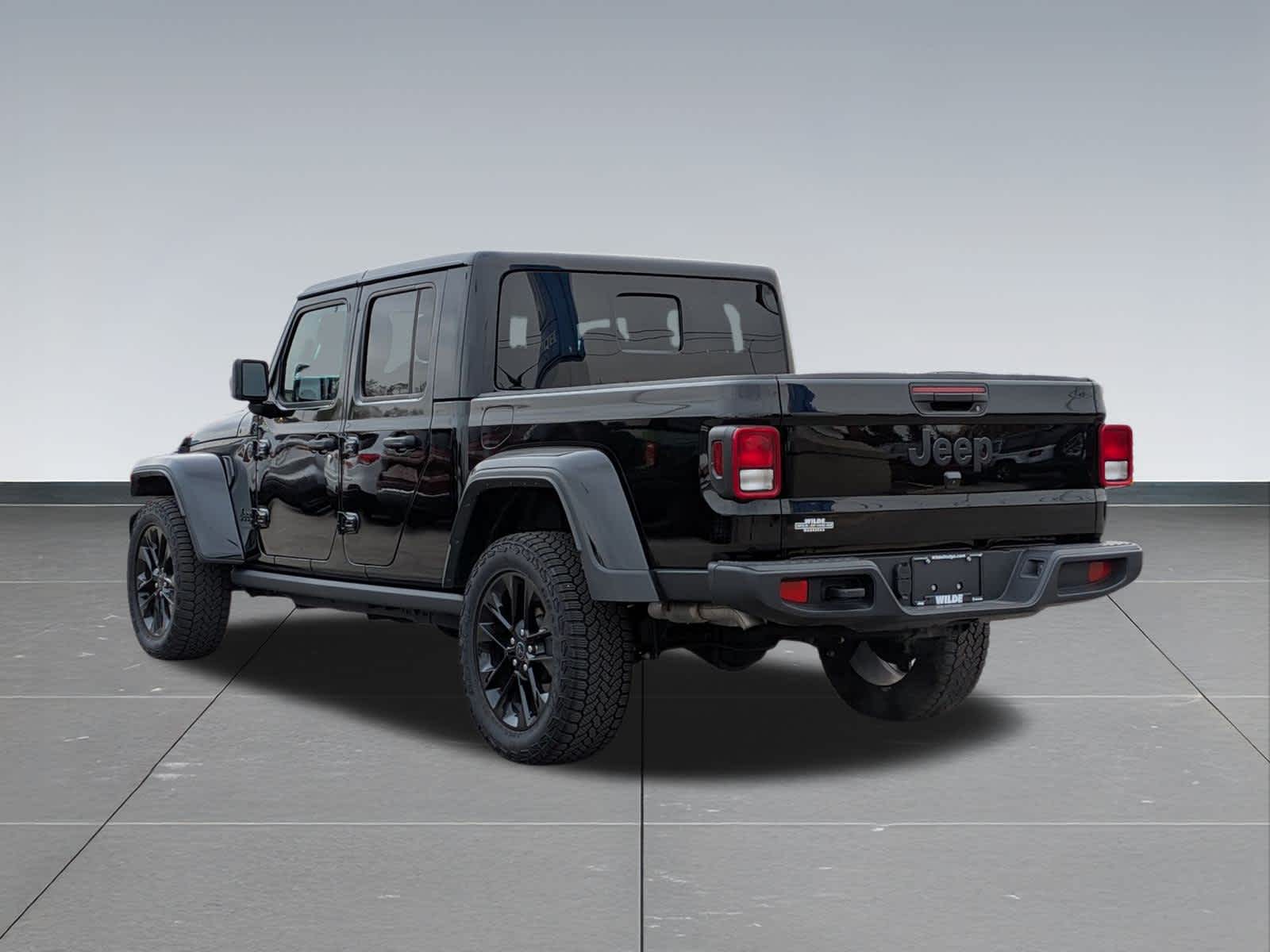 2024 Jeep Gladiator Sport photo 4