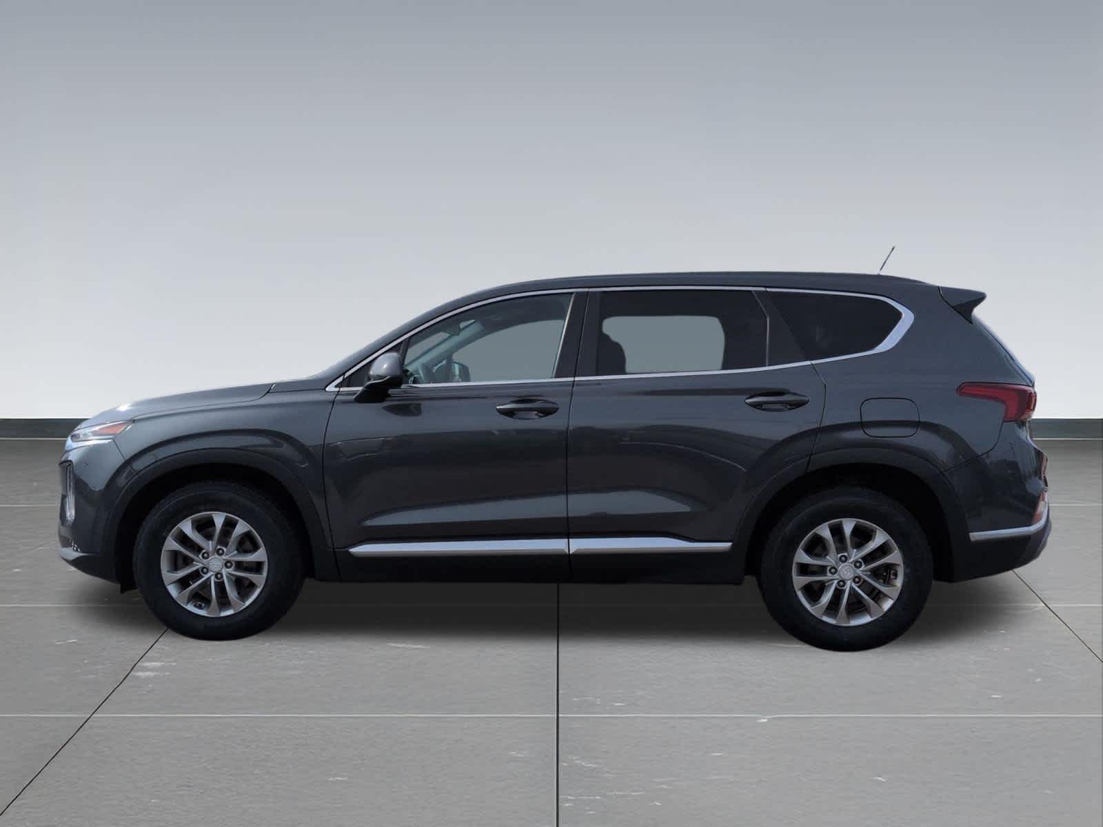 Thumbnail: 2020 Hyundai Santa Fe - 3