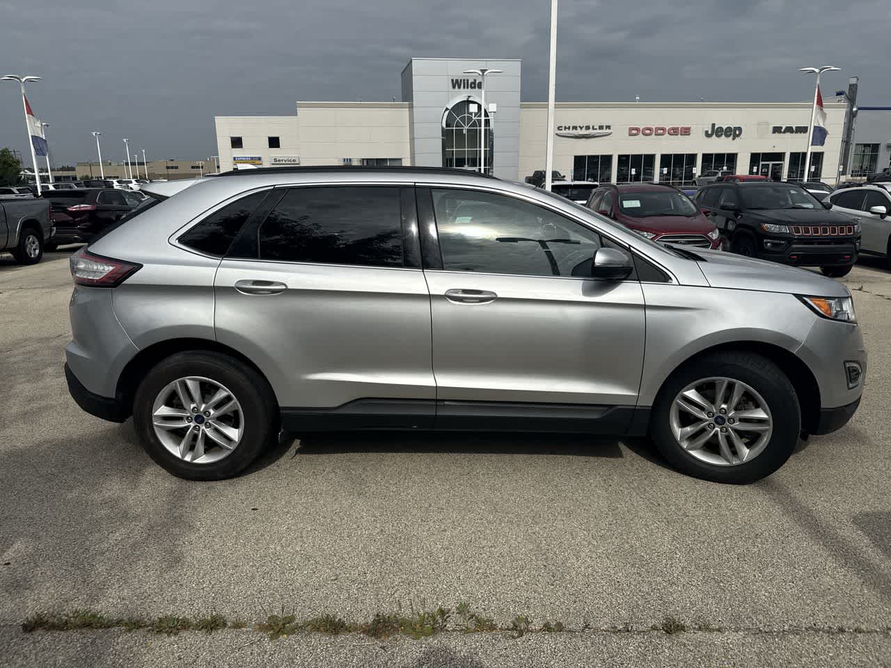 Thumbnail: 2015 Ford Edge - 7