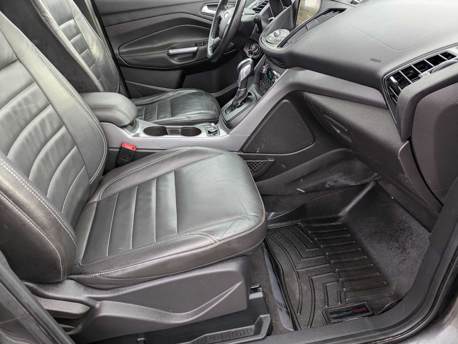 Thumbnail: 2016 Ford Escape - 21