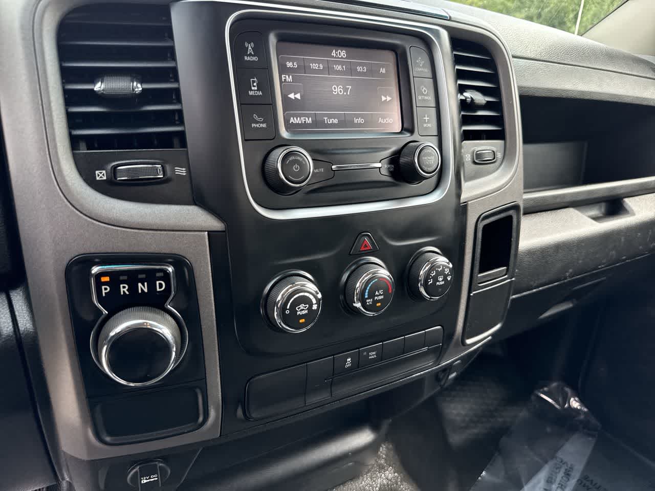 Thumbnail: 2021 RAM 1500 Classic - 23