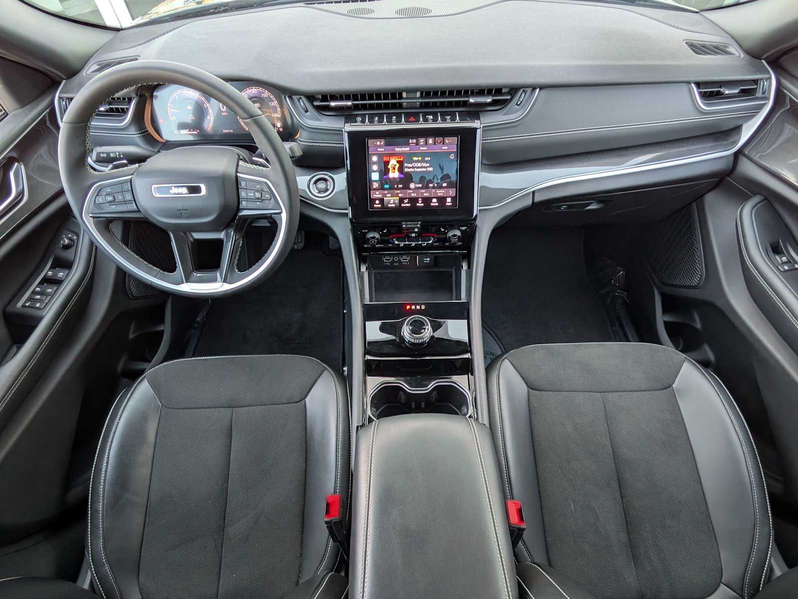 Thumbnail: 2023 Jeep Grand Cherokee - 30