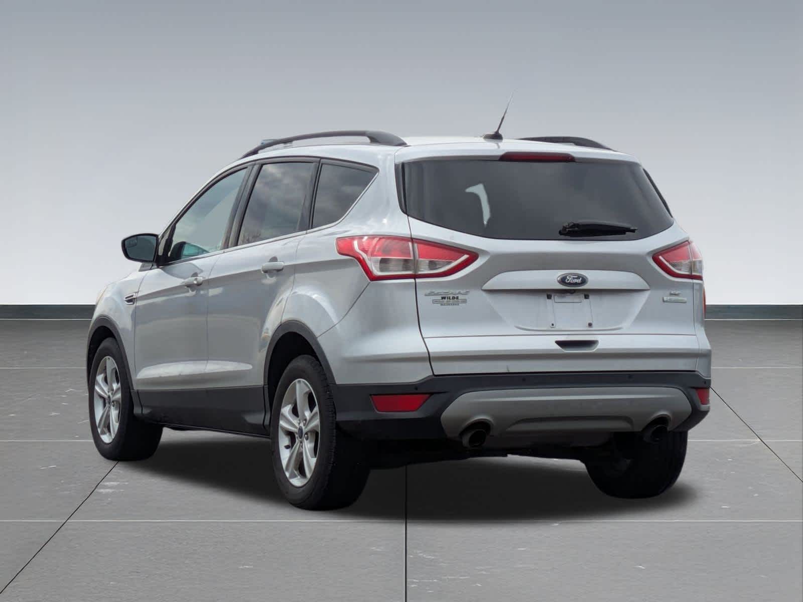 Thumbnail: 2015 Ford Escape - 4