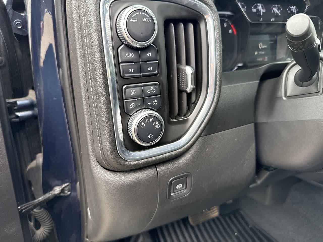 Thumbnail: 2021 GMC Sierra 1500 - 23