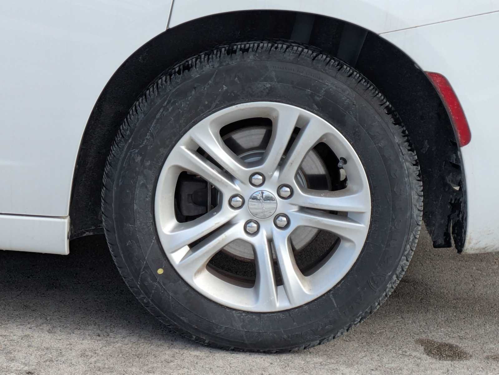 Thumbnail: 2020 Dodge Charger - 13