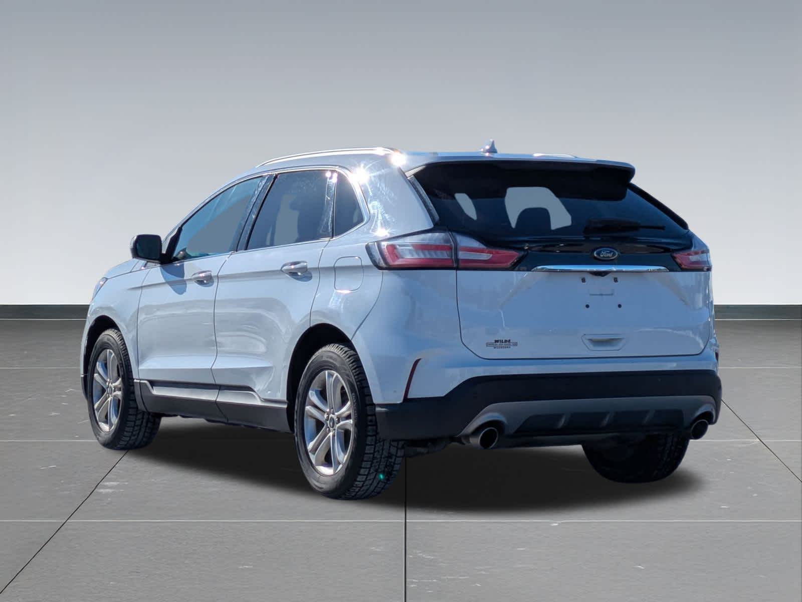 Thumbnail: 2019 Ford Edge - 4