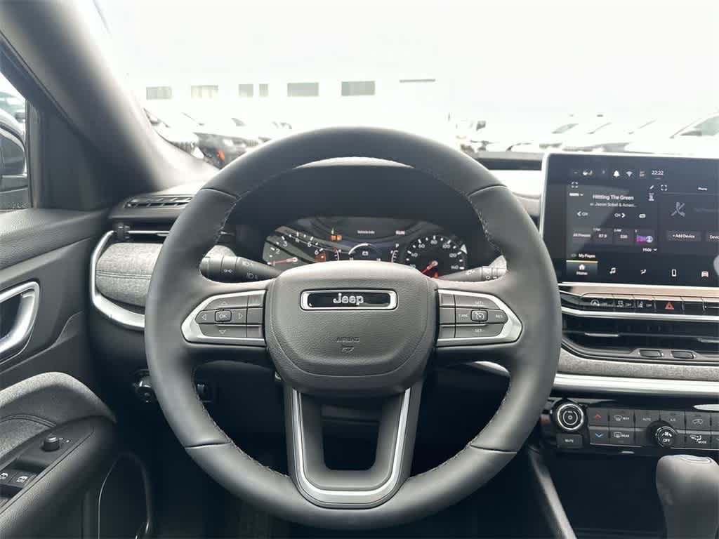 Thumbnail: 2024 Jeep Compass - 18