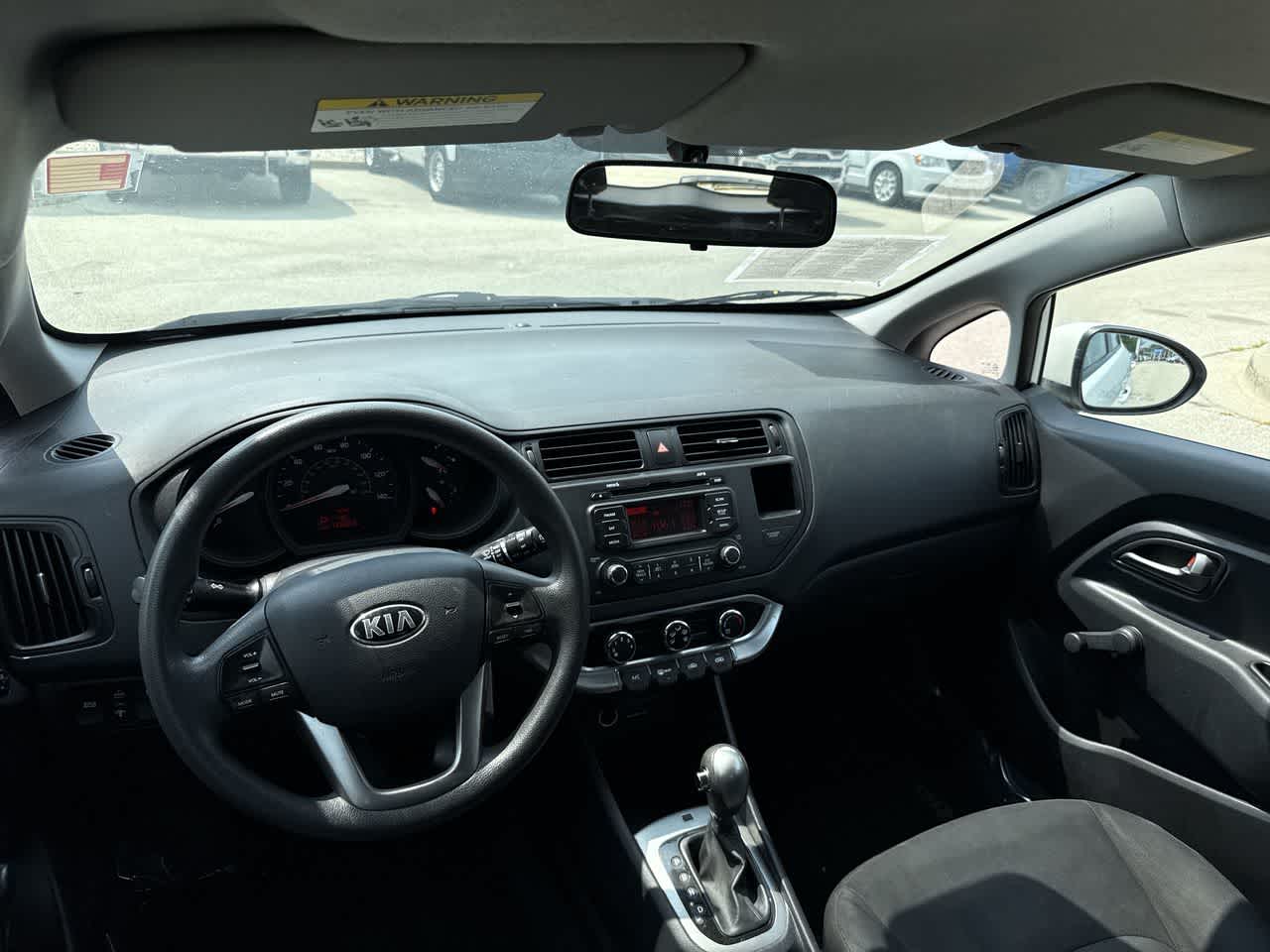 Thumbnail: 2014 Kia Rio5 - 14