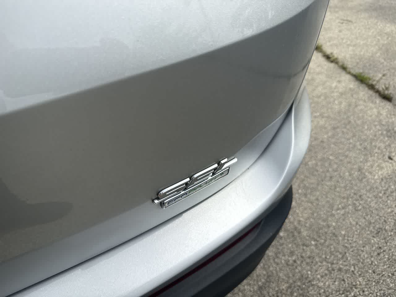 Thumbnail: 2015 Ford Edge - 13