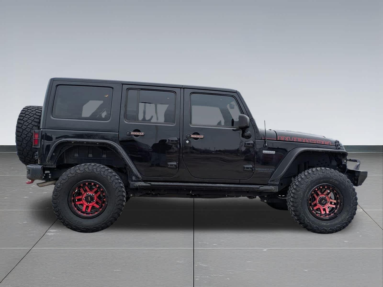 Thumbnail: 2017 Jeep Wrangler - 7