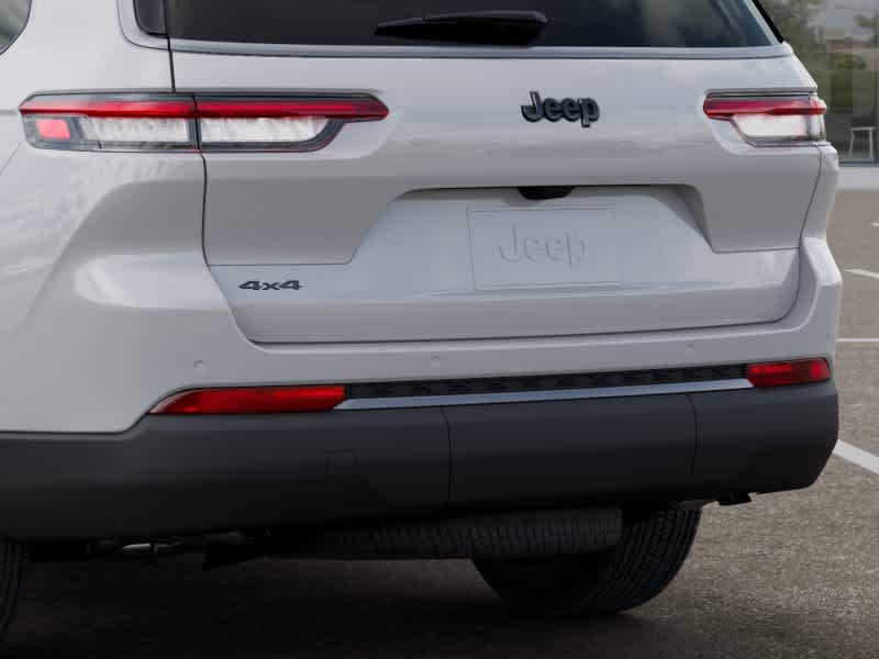 Thumbnail: 2026 Jeep Grand Cherokee L - 13