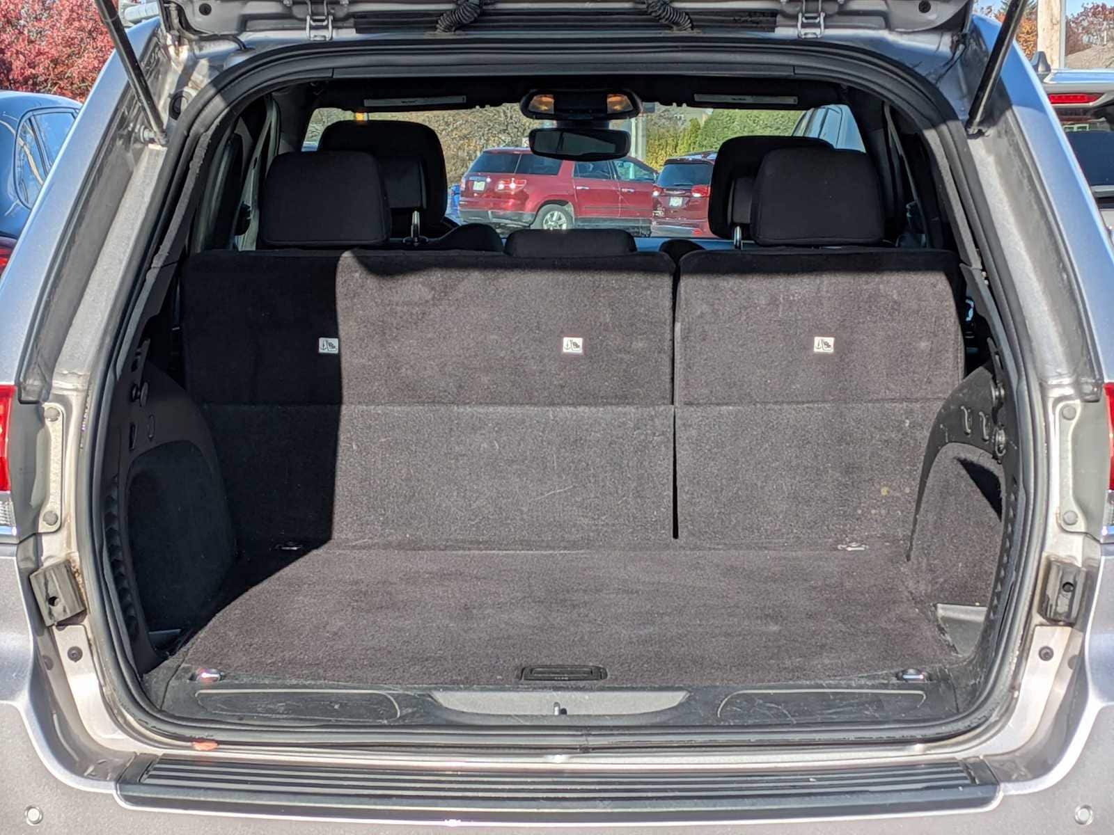 Thumbnail: 2017 Jeep Grand Cherokee - 31