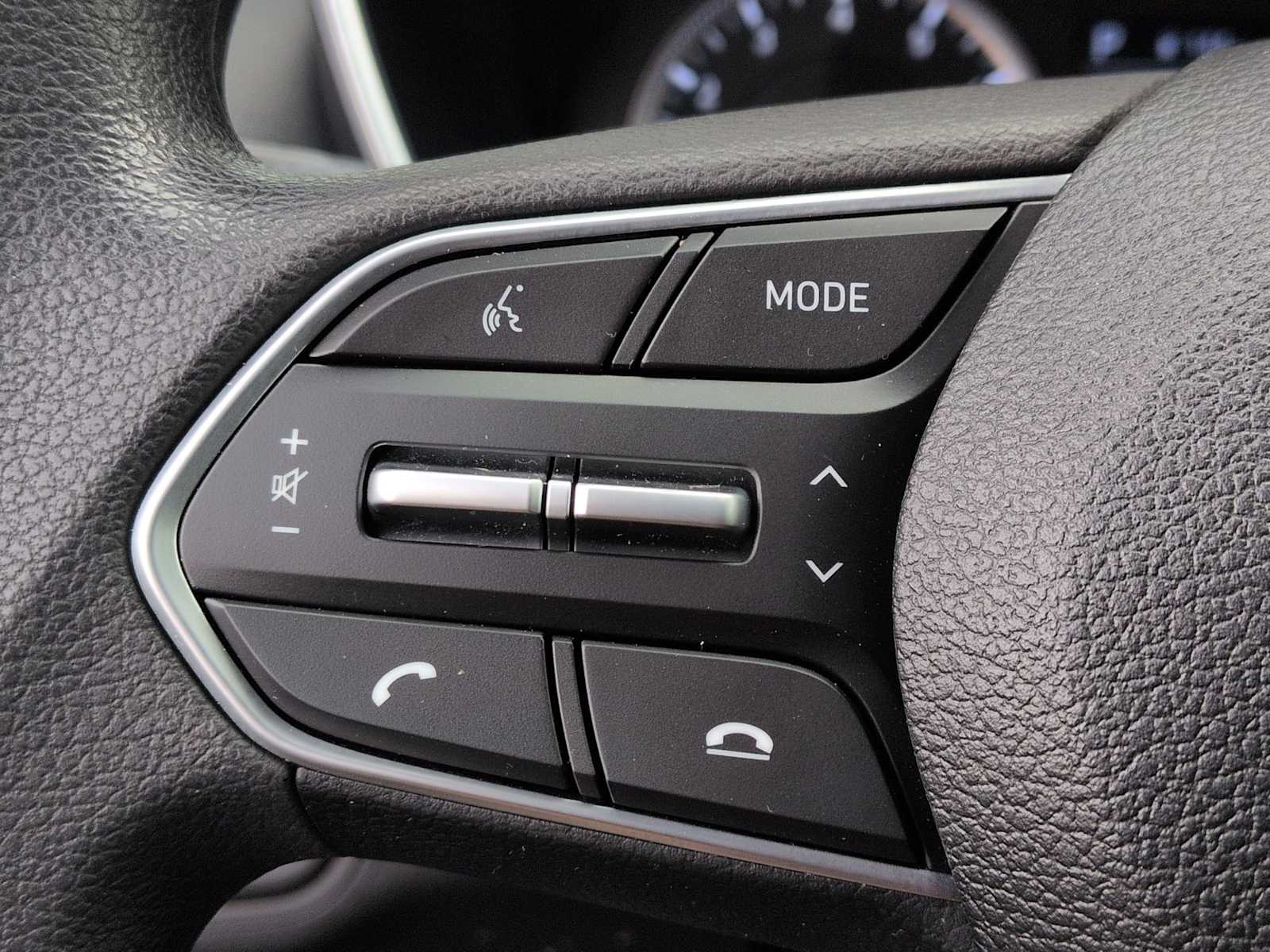 Thumbnail: 2020 Hyundai Santa Fe - 22