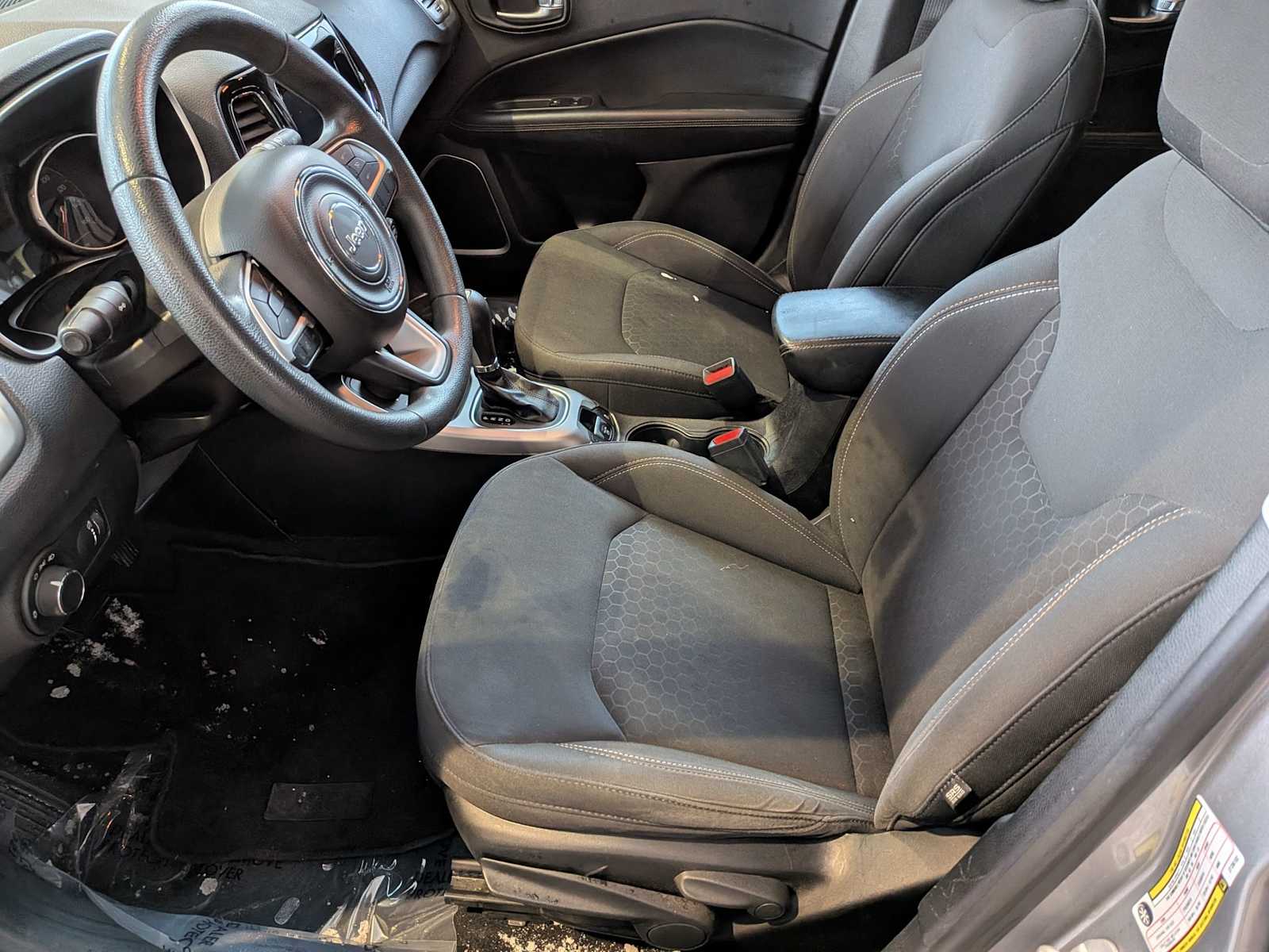 Thumbnail: 2018 Jeep Compass - 15