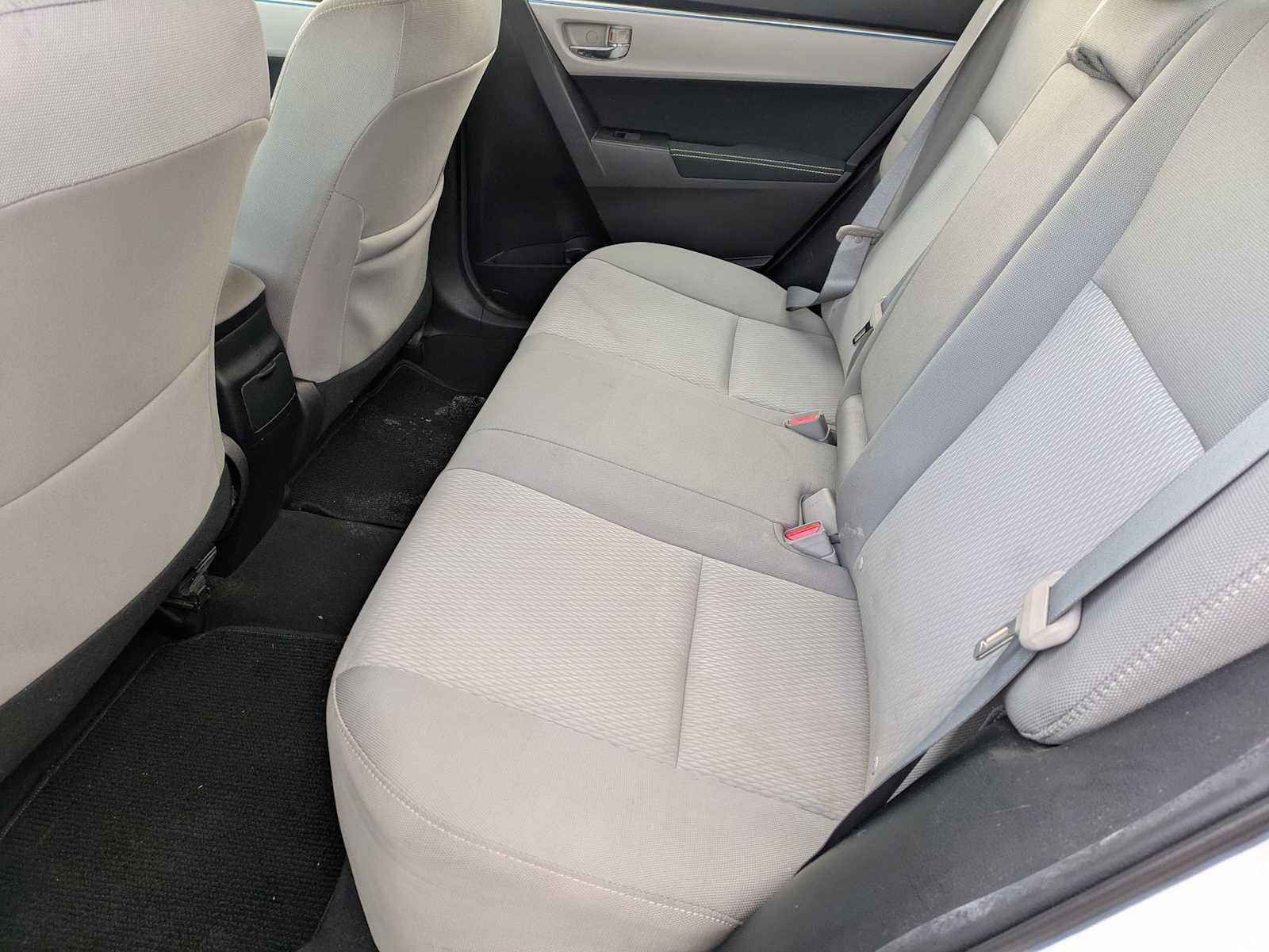 Thumbnail: 2016 Toyota Corolla - 17