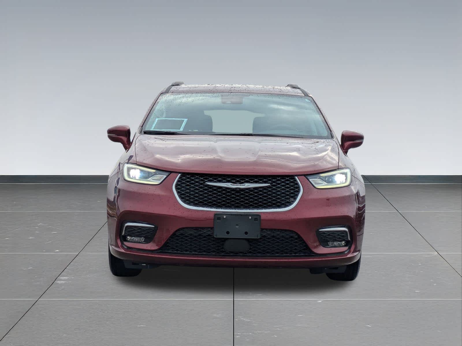 Thumbnail: 2021 Chrysler Pacifica - 9