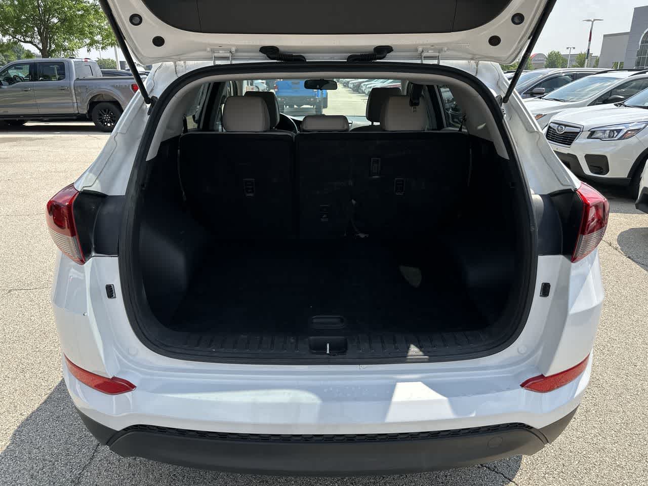 Thumbnail: 2018 Hyundai Tucson - 35