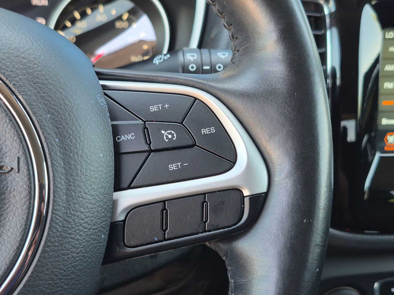 Thumbnail: 2019 Jeep Compass - 22