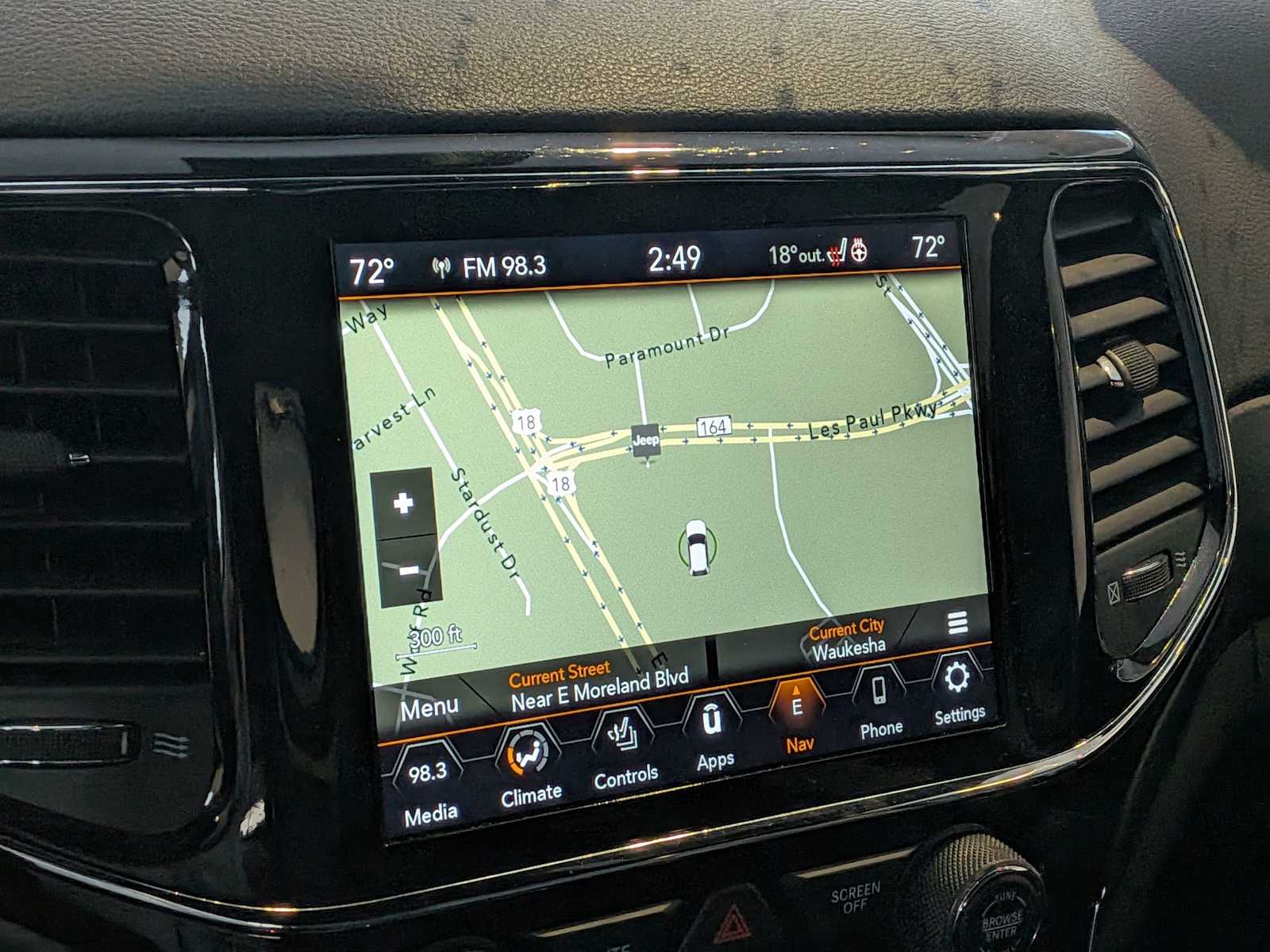 Thumbnail: 2021 Jeep Grand Cherokee - 29