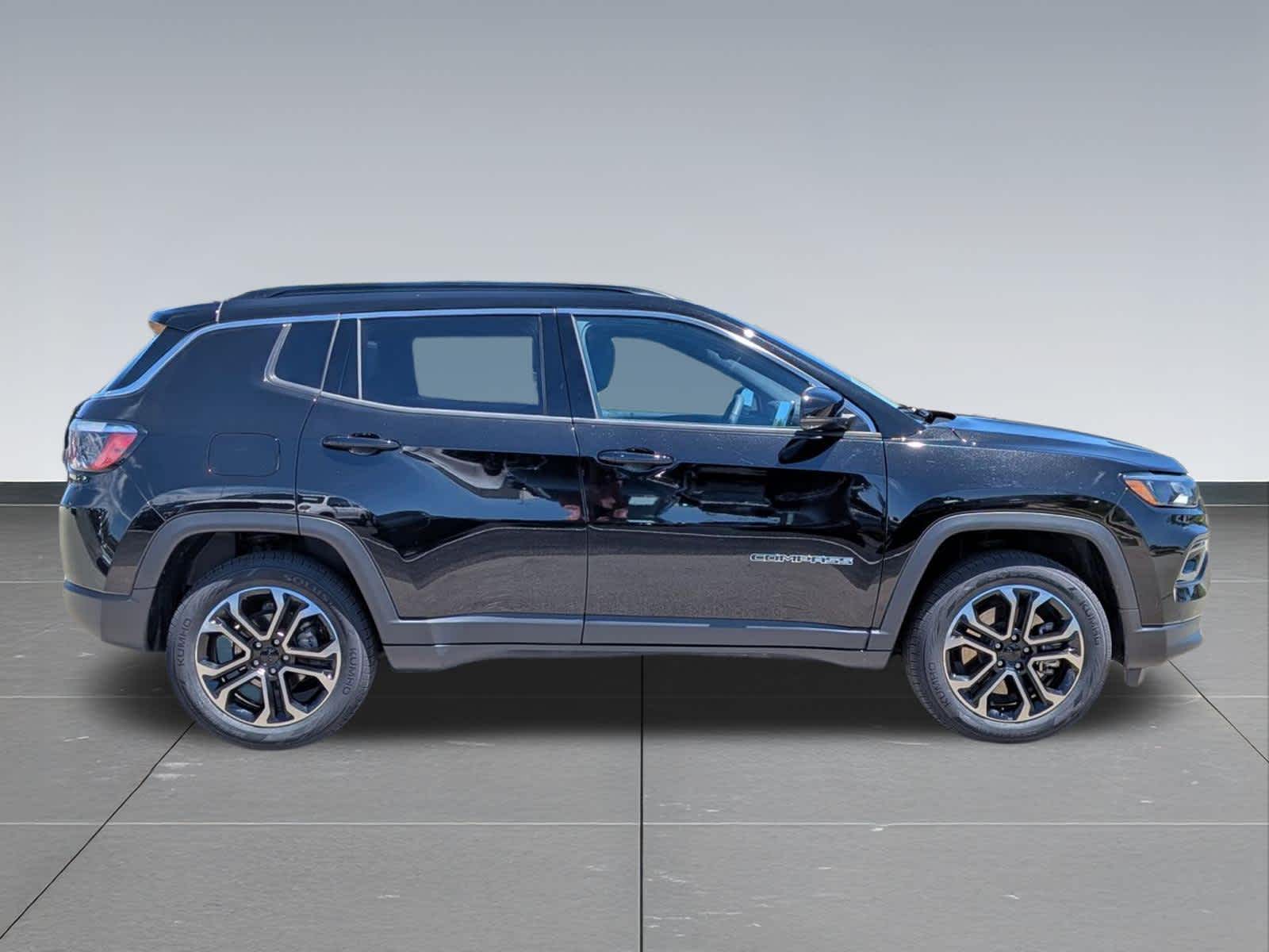 Thumbnail: 2023 Jeep Compass - 6