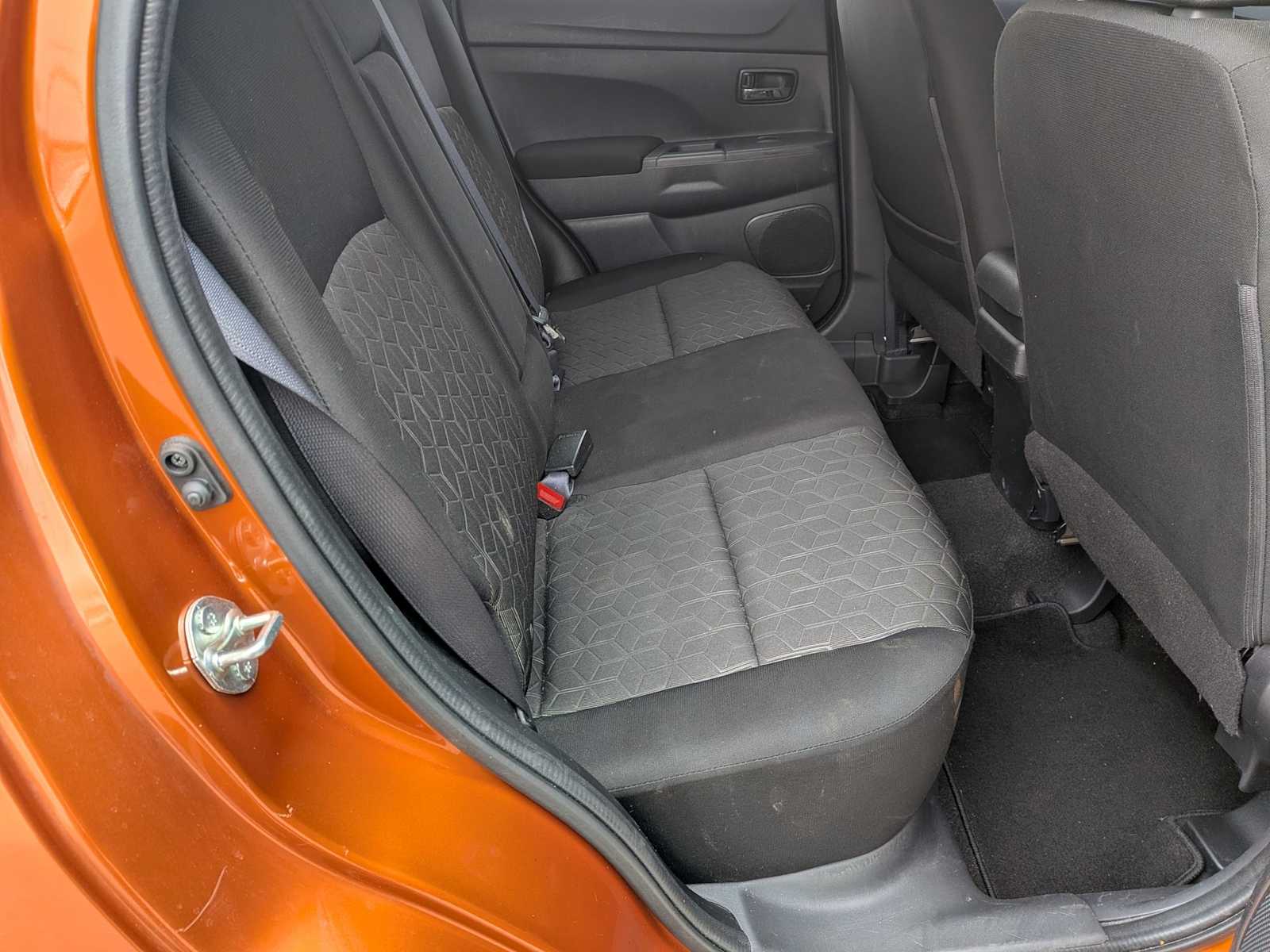 Thumbnail: 2021 Mitsubishi Outlander Sport - 18