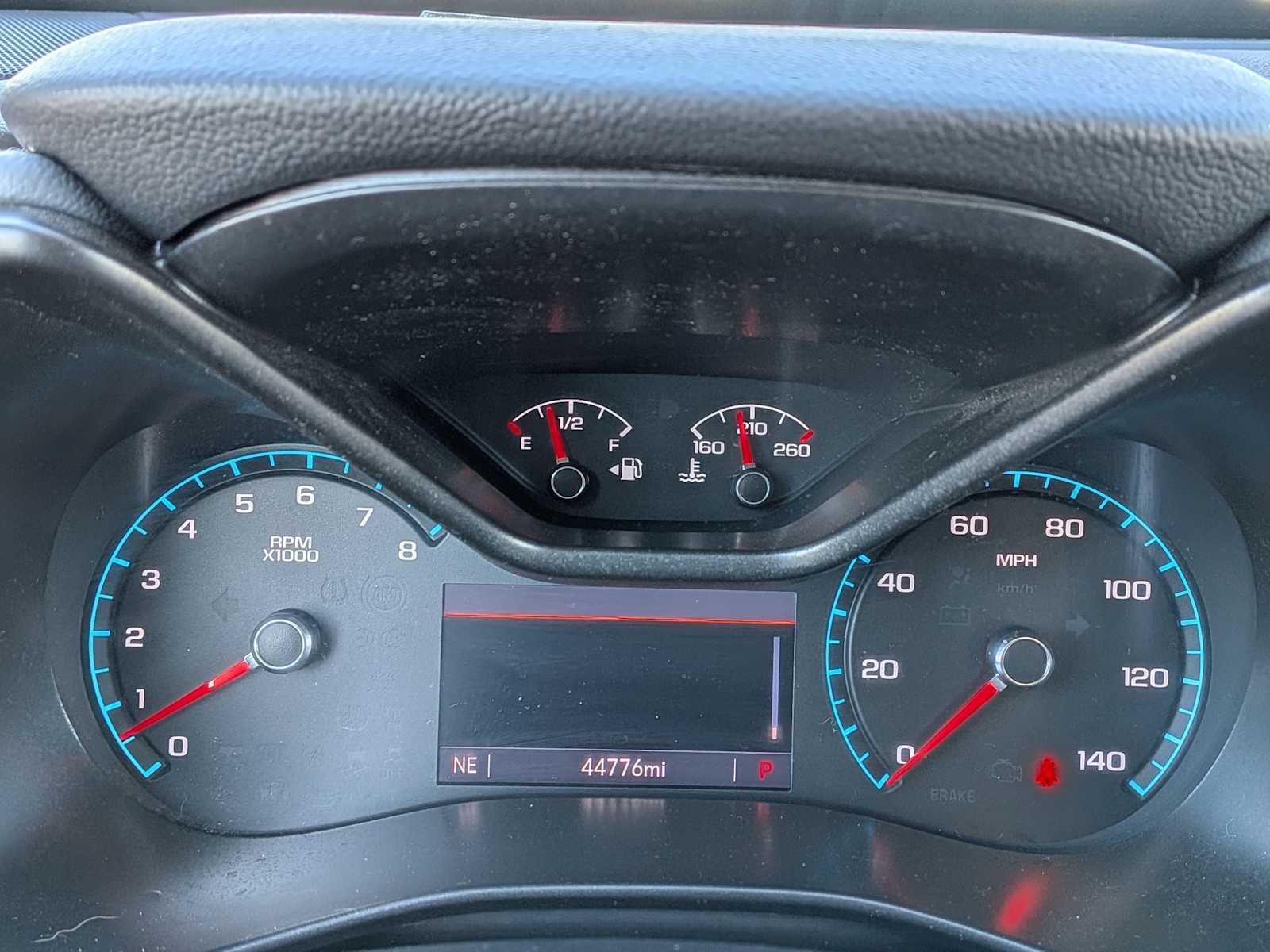 Thumbnail: 2021 Chevrolet Colorado - 26