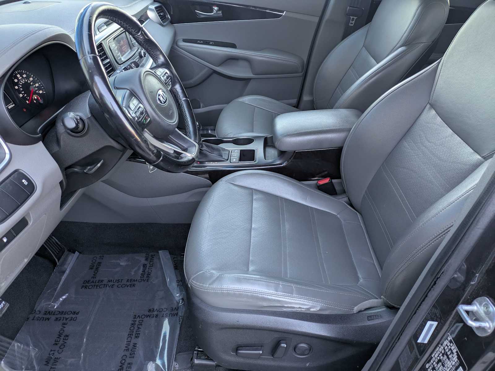 Thumbnail: 2016 Kia Sorento - 15