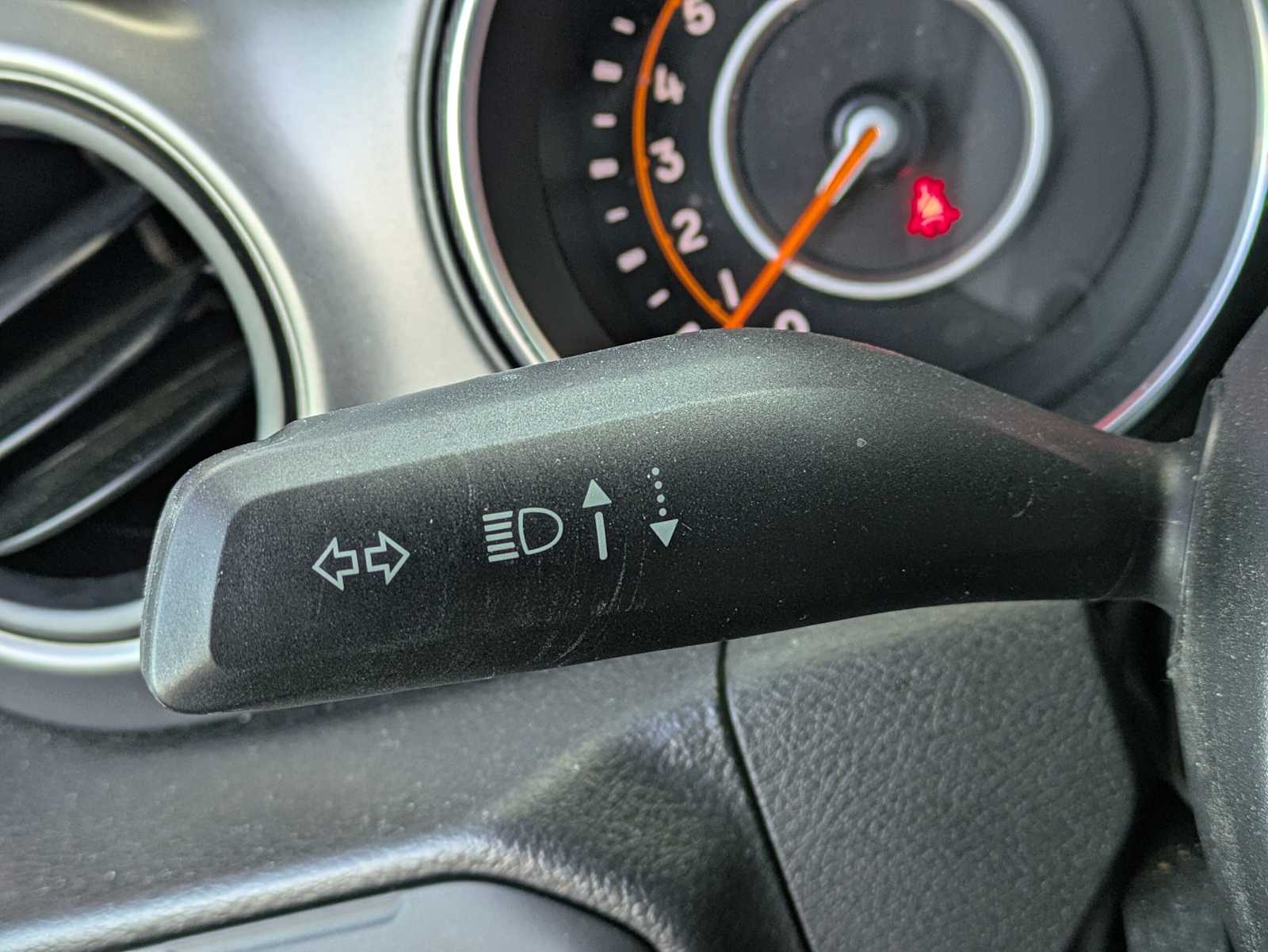 Thumbnail: 2022 Jeep Gladiator - 23