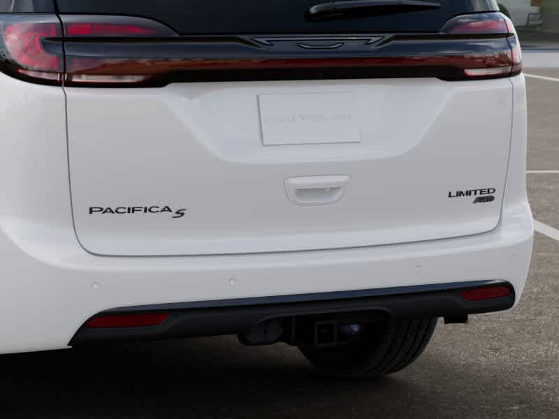 Thumbnail: 2027 Chrysler Pacifica - 13