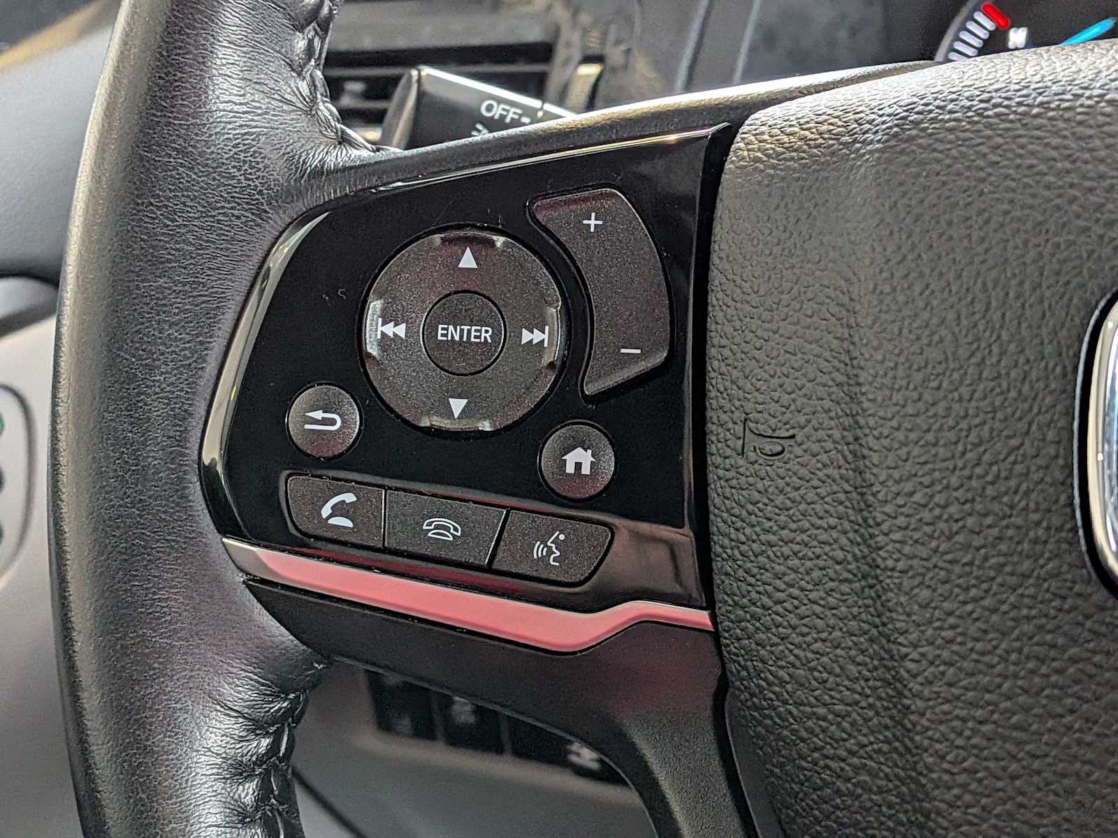 Thumbnail: 2022 Honda Pilot - 24