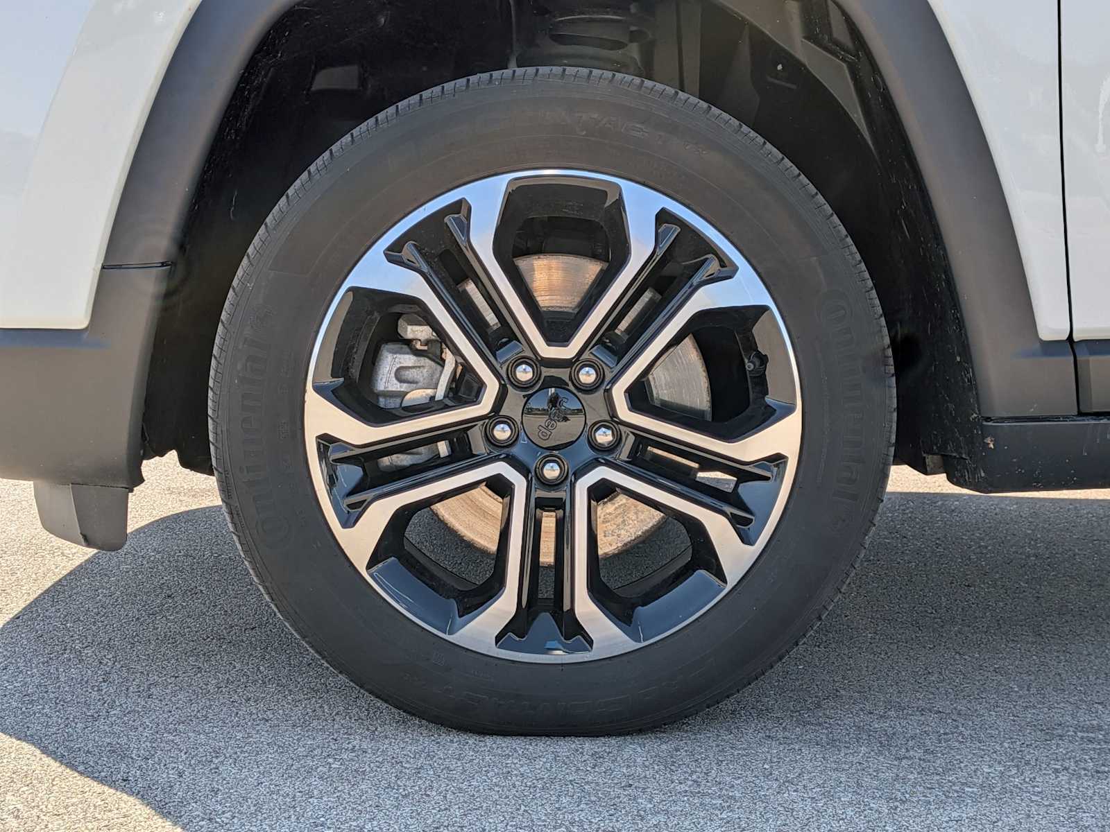 Thumbnail: 2024 Jeep Compass - 13