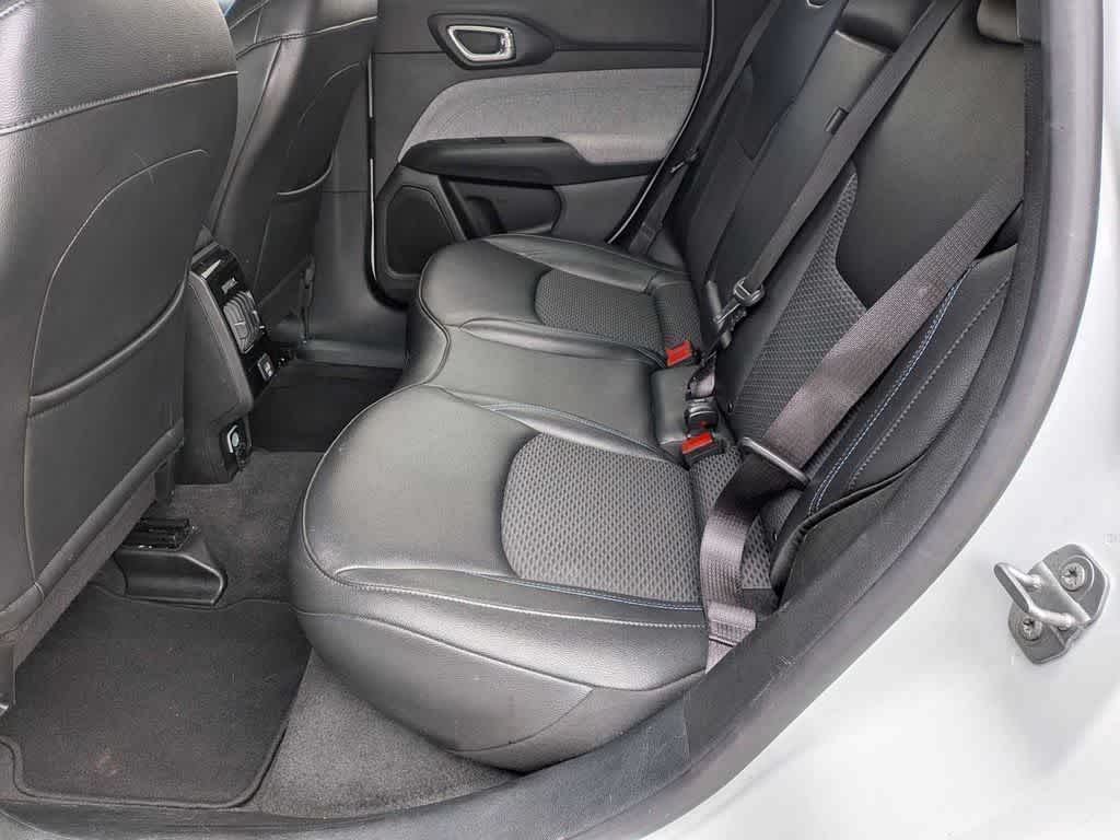 2025 Jeep Compass Latitude - Photo 17