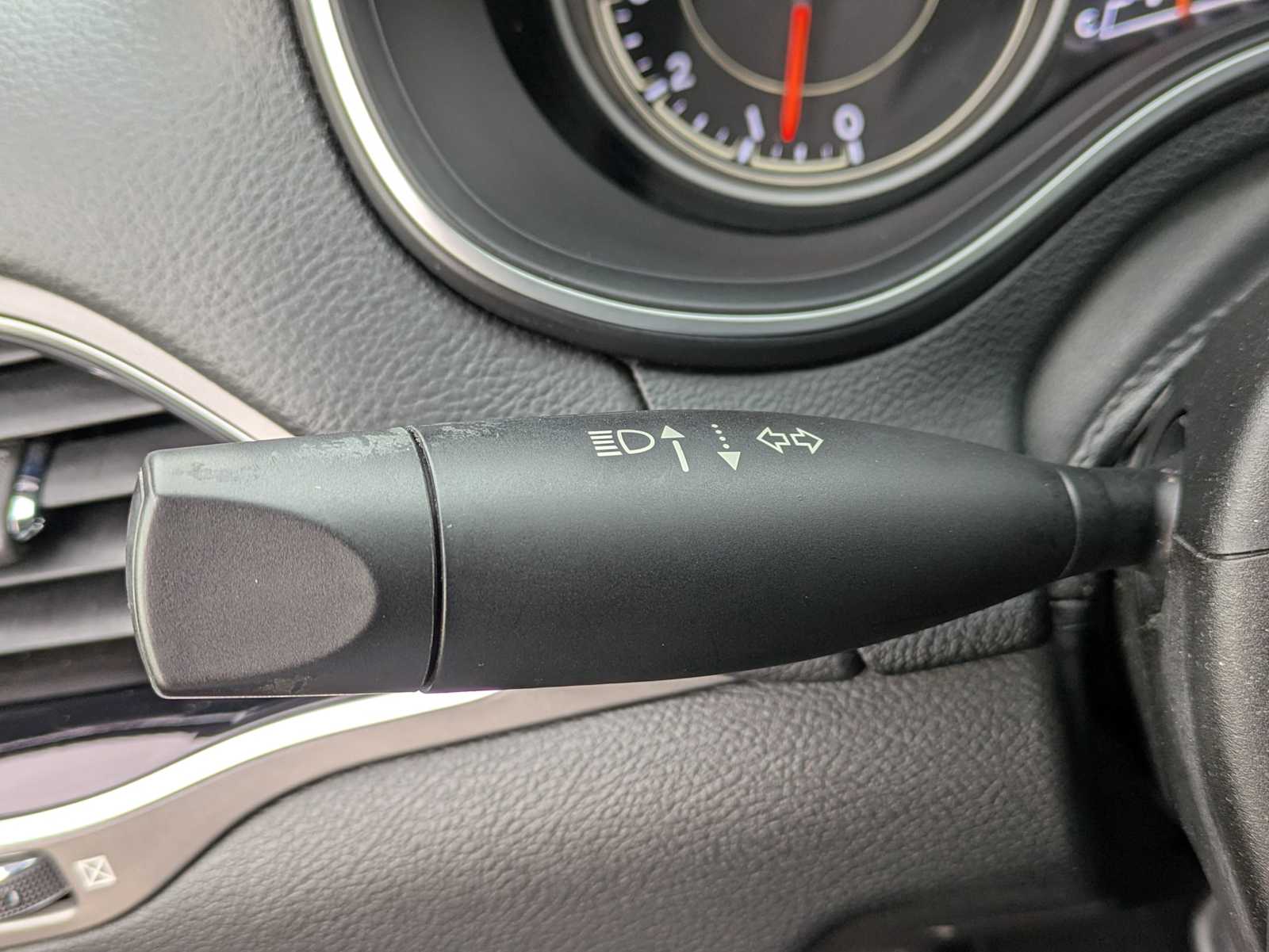 Thumbnail: 2021 Jeep Cherokee - 27