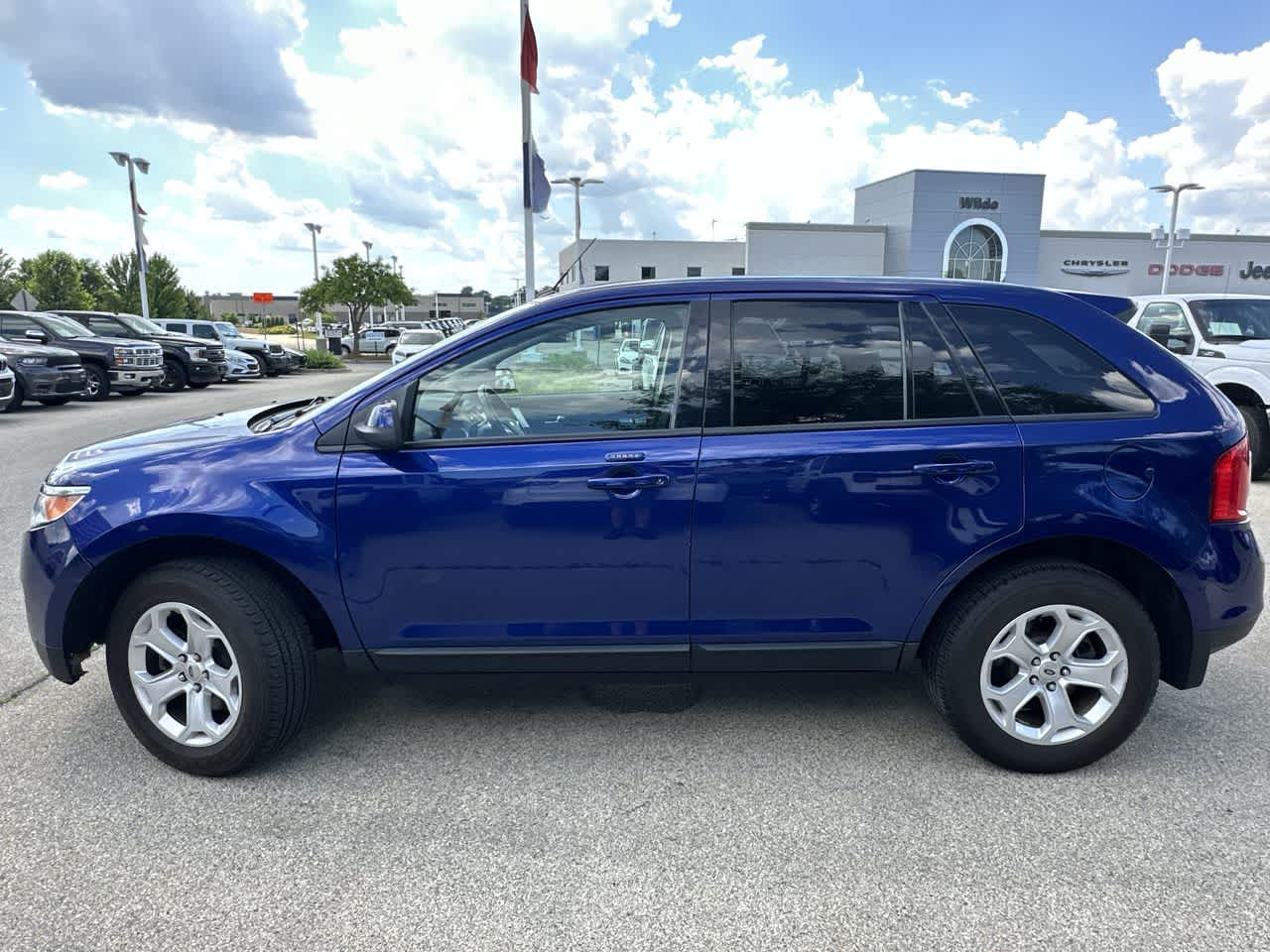Thumbnail: 2014 Ford Edge - 2